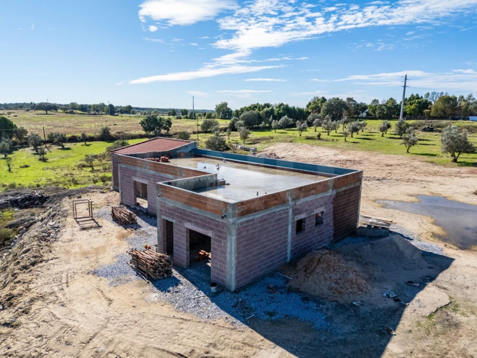 Moradia T3 para Venda em Alpalhão Foto 3