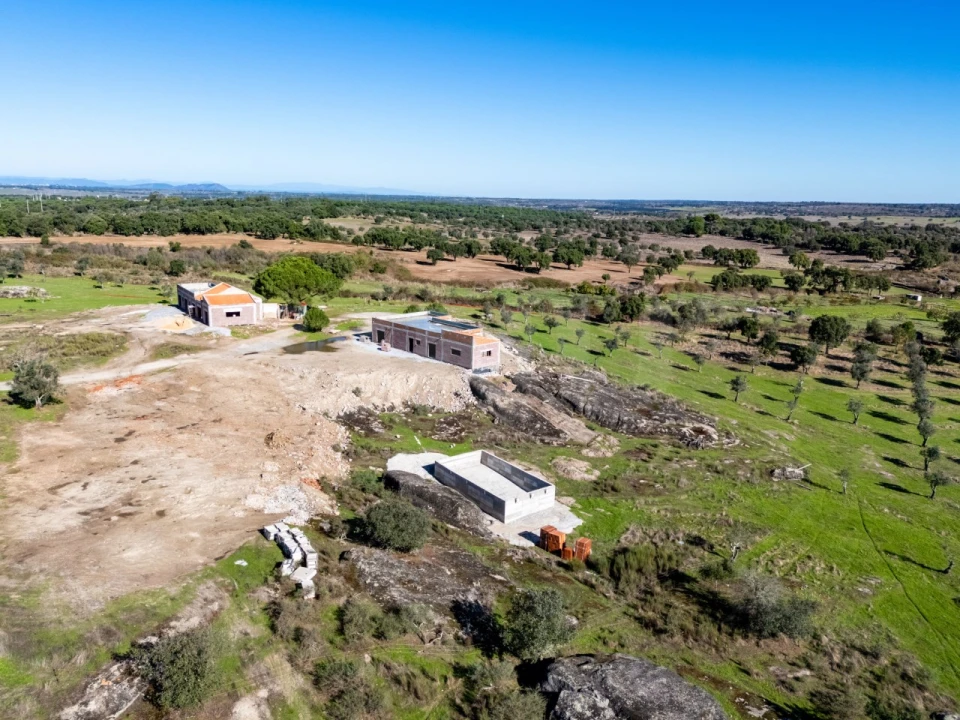 Moradia T3 para Venda em Alpalhão Foto 17