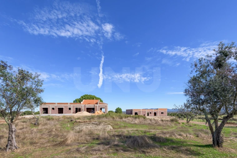 Moradia T3 para Venda em Alpalhão Foto 24