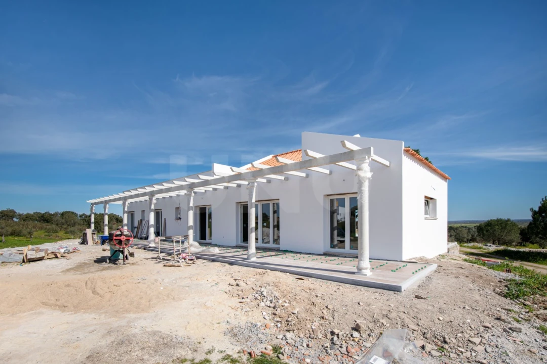 Moradia T3 para Venda em Alpalhão Foto 4