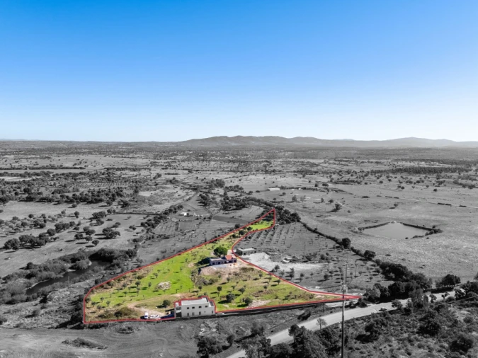 Moradia T3 para Venda em Alpalhão Foto 24