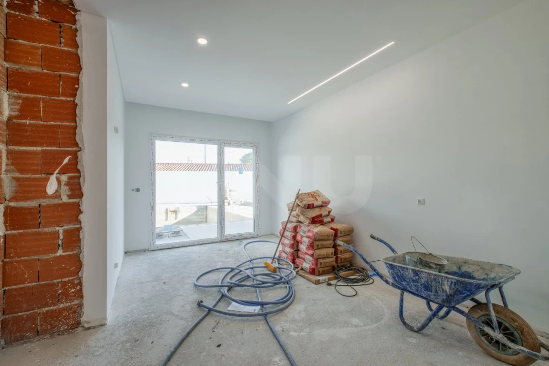 Moradia T4 para Venda em Nadadouro Foto 12