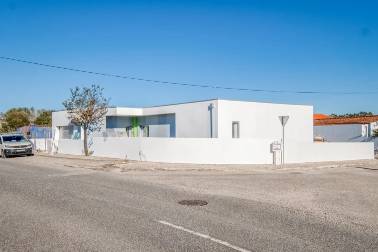 Moradia T4 para Venda em Nadadouro