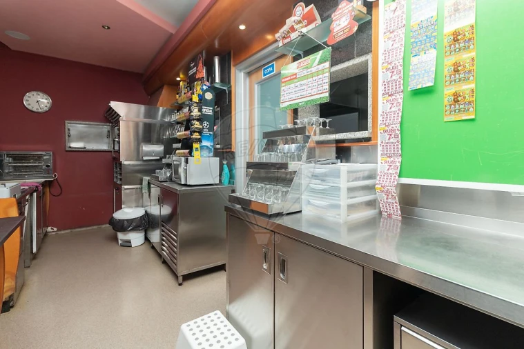 Negócio para Venda em Alhandra, São João dos Montes e Calhandriz Foto 35