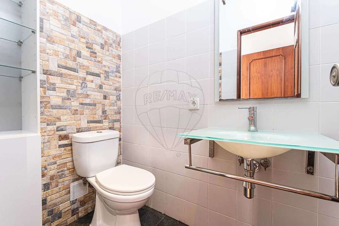 Apartamento T3 para Venda em Alfragide Foto 14