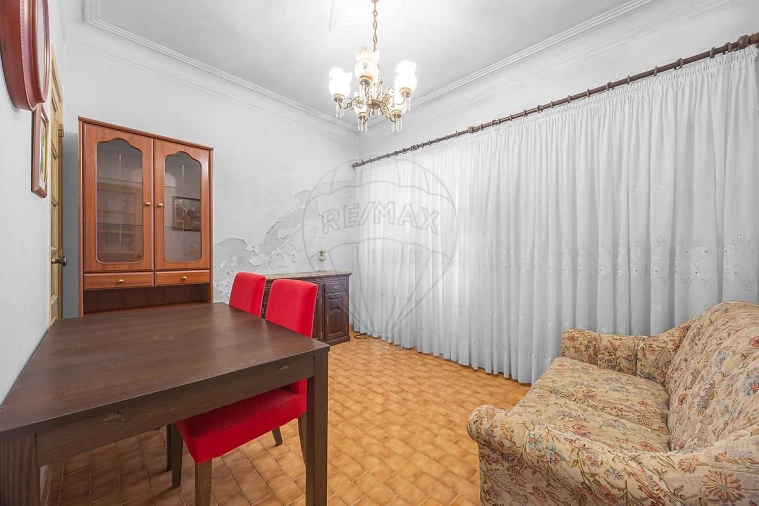 Apartamento T3 para Venda em Falagueira-Venda Nova Foto 4