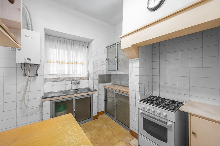 Apartamento T3 para Venda em Falagueira-Venda Nova Foto 5