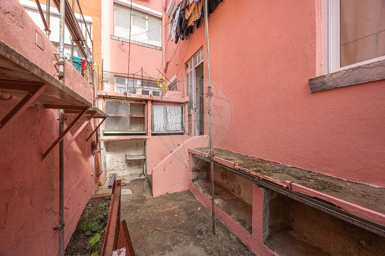 Apartamento T3 para Venda em Falagueira-Venda Nova Foto 13