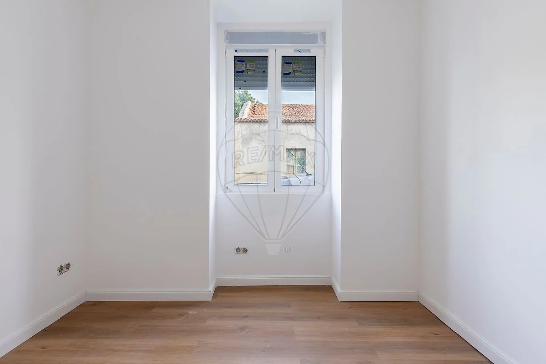 Moradia T3 para Venda em Turcifal Foto 16