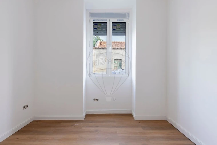 Moradia T3 para Venda em Turcifal Foto 16