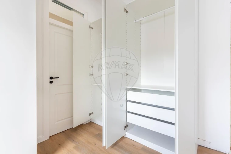 Moradia T3 para Venda em Turcifal Foto 10