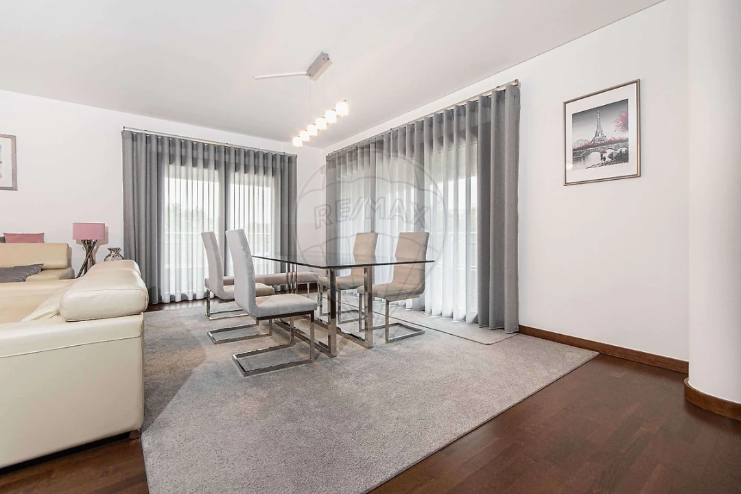 Apartamento T5 para Venda em Alverca do Ribatejo e Sobralinho Foto 11