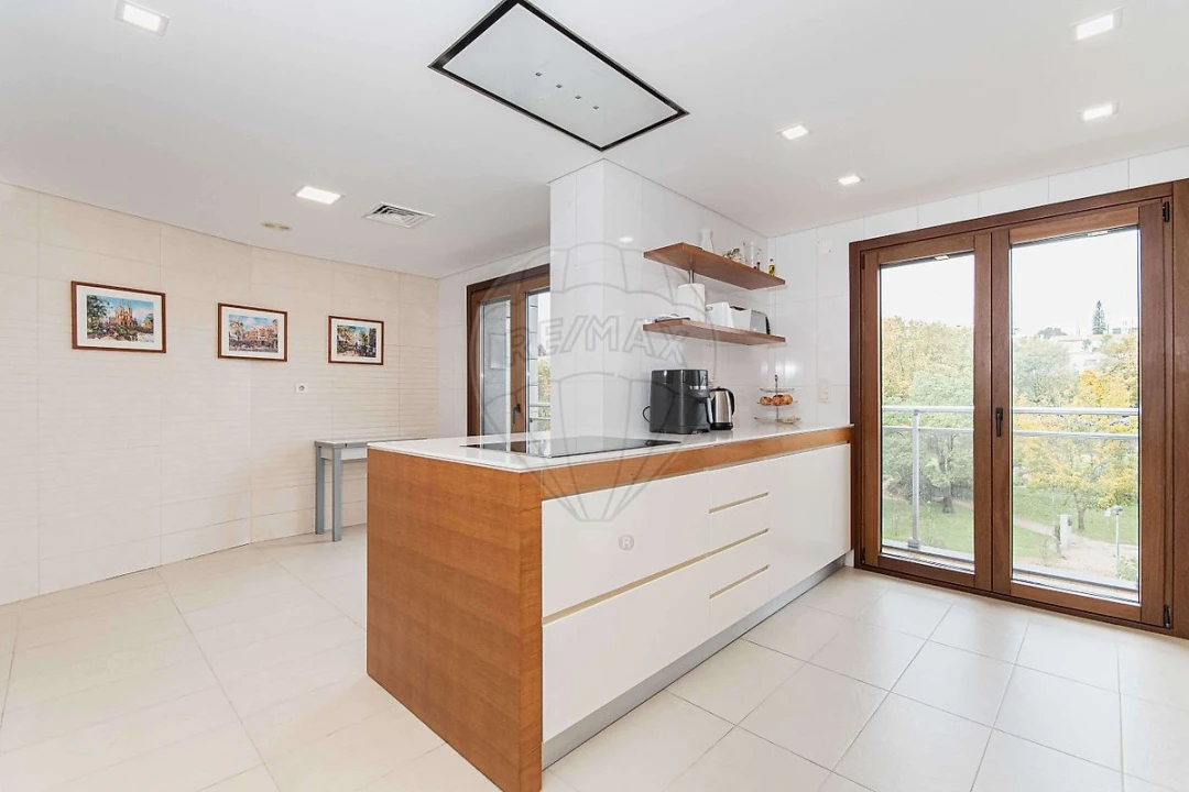 Apartamento T5 para Venda em Alverca do Ribatejo e Sobralinho Foto 18