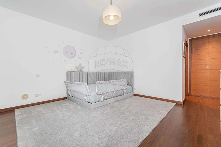 Apartamento T5 para Venda em Alverca do Ribatejo e Sobralinho Foto 16