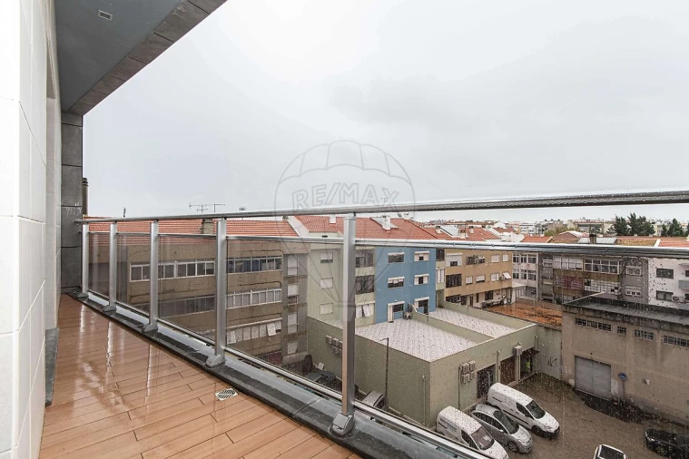 Apartamento T5 para Venda em Alverca do Ribatejo e Sobralinho Foto 21