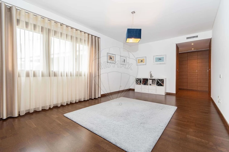 Apartamento T5 para Venda em Alverca do Ribatejo e Sobralinho Foto 25