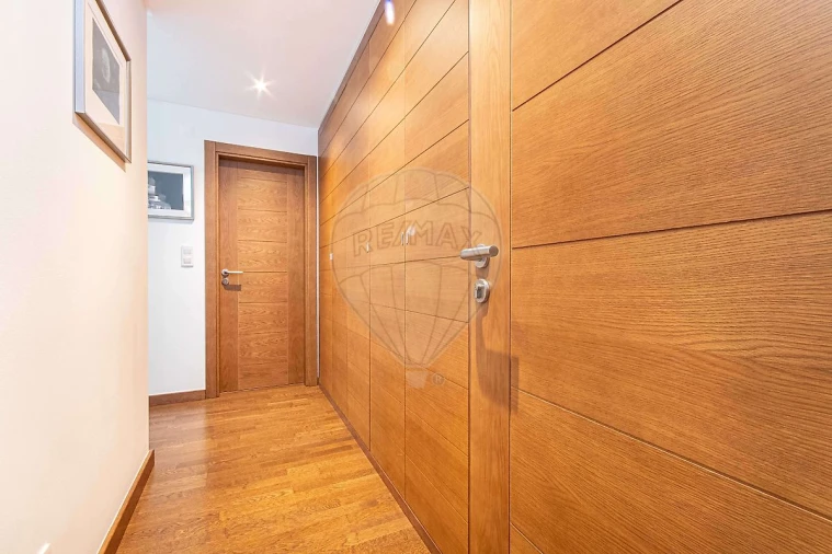 Apartamento T5 para Venda em Alverca do Ribatejo e Sobralinho Foto 22