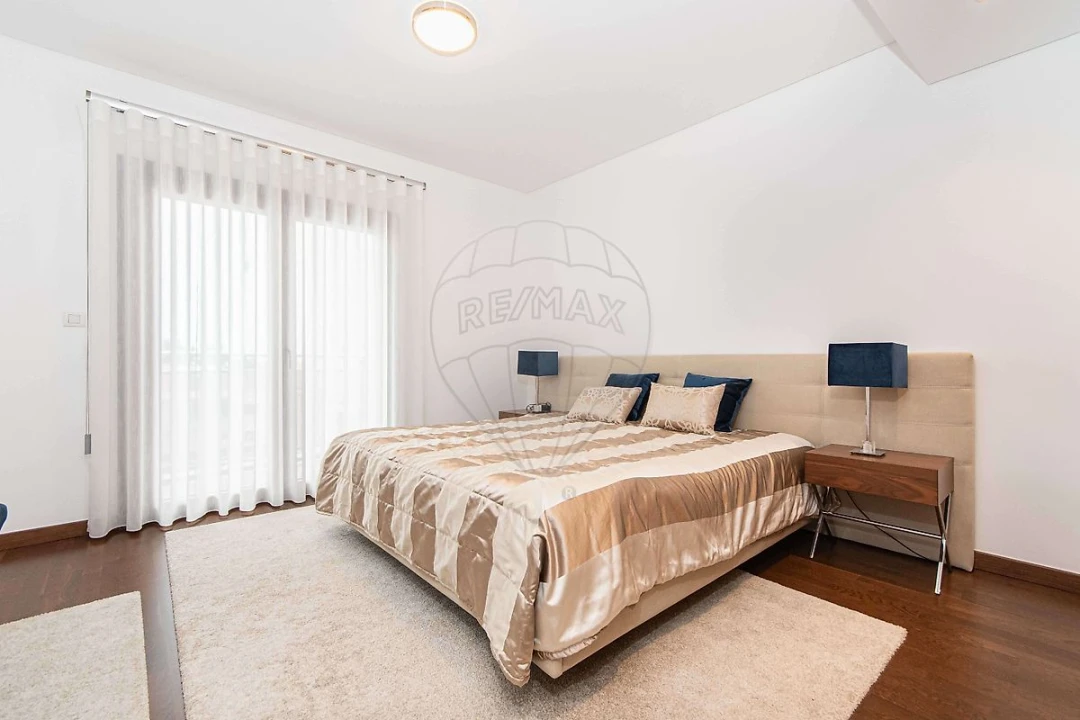 Apartamento T5 para Venda em Alverca do Ribatejo e Sobralinho Foto 25
