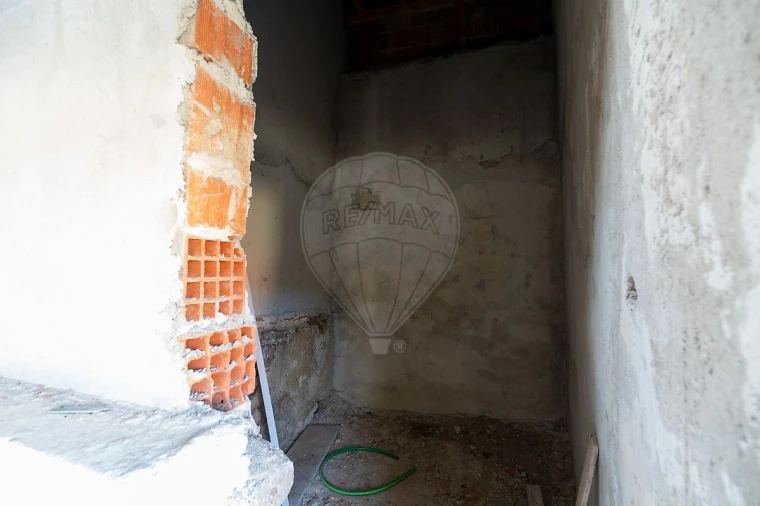 Moradia T2 para Venda em Sapataria Foto 17