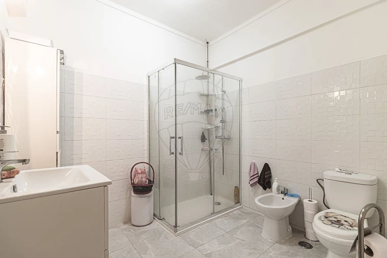 Apartamento T2 para Venda em Odivelas Foto 10