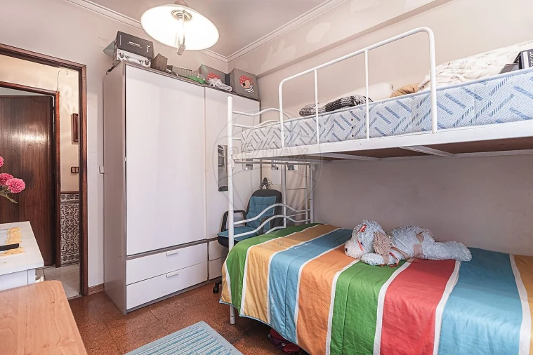 Apartamento T2 para Venda em Odivelas Foto 5