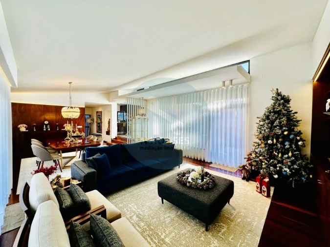 Moradia T4 para Venda em Nogueira, Fraião e Lamaçães Foto 12