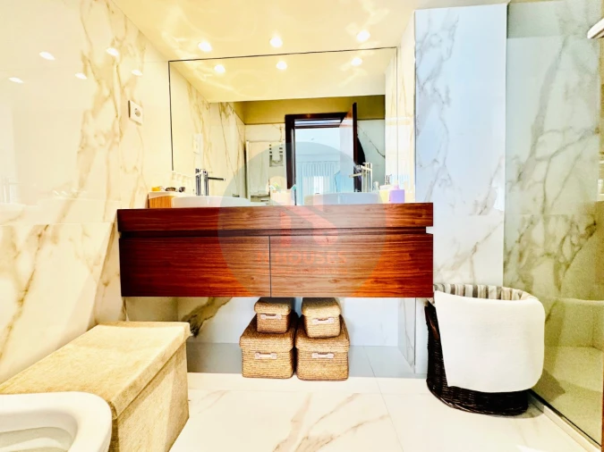 Moradia T4 para Venda em Nogueira, Fraião e Lamaçães Foto 20