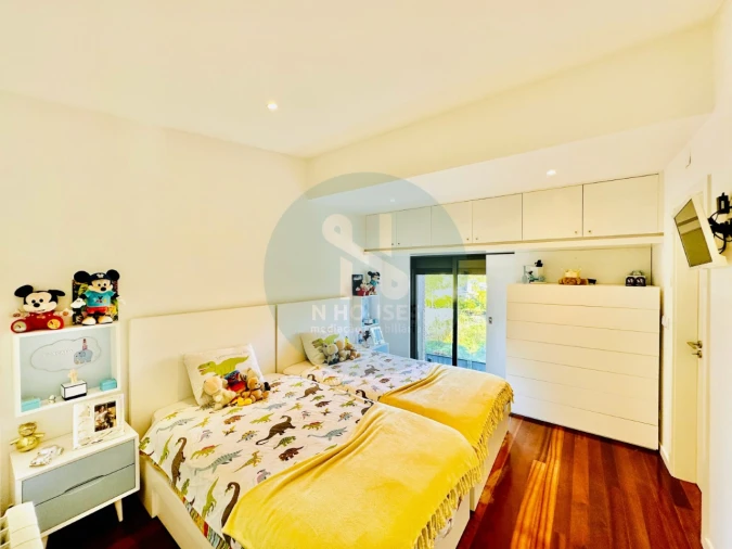 Moradia T4 para Venda em Nogueira, Fraião e Lamaçães Foto 24