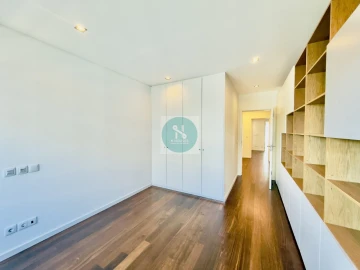 Apartamento T3 para Venda em São Vicente (Braga)