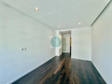 Apartamento T3 para Venda em São Vicente (Braga)