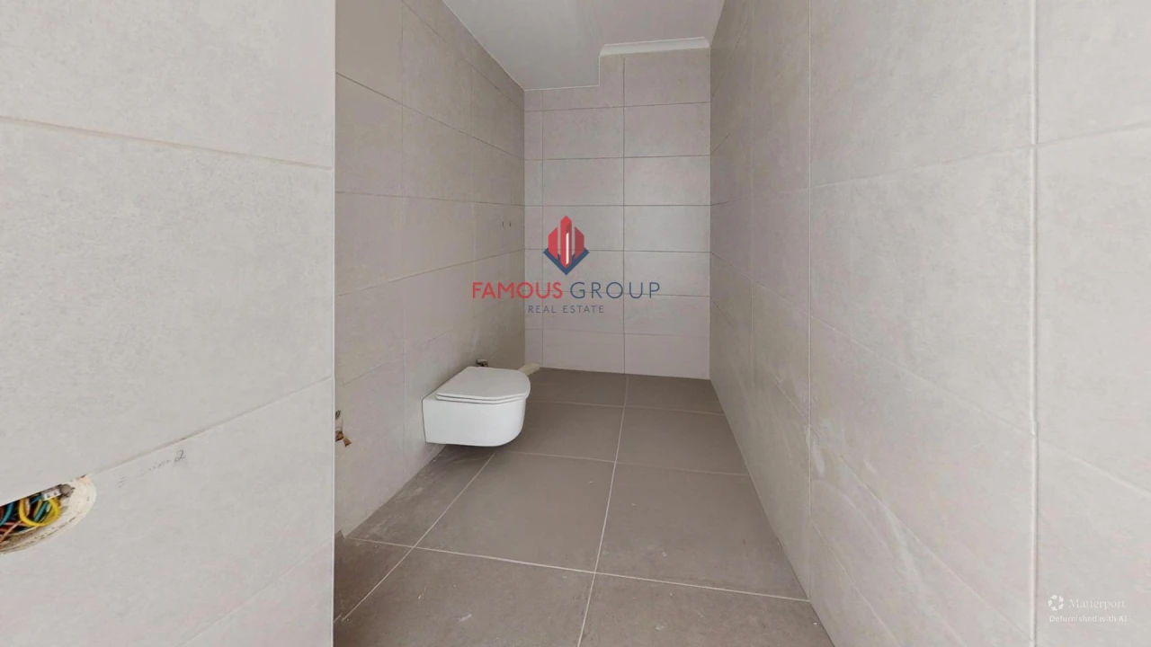 Moradia T5 para Venda em Alvor Foto 35