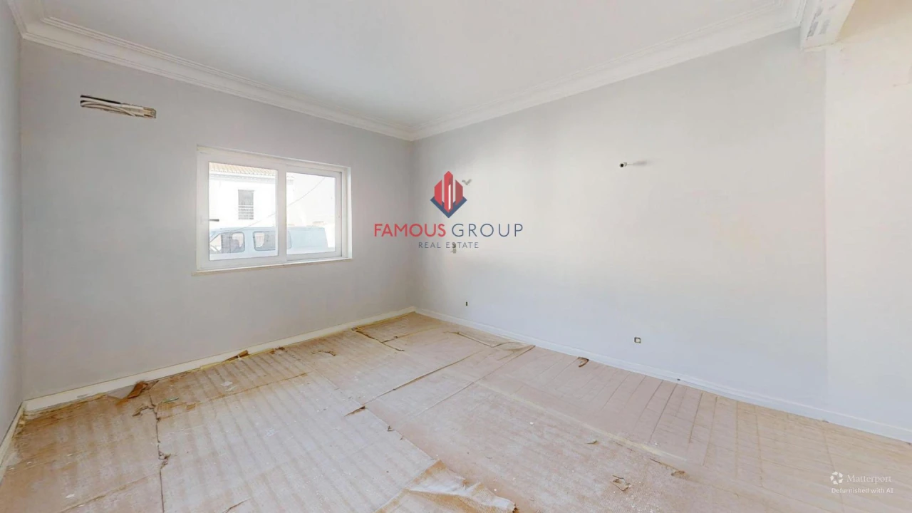 Moradia T5 para Venda em Alvor Foto 45