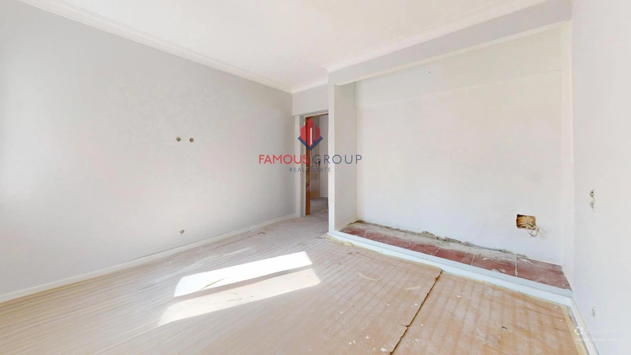 Moradia T5 para Venda em Alvor Foto 46
