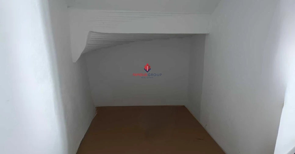 Moradia T5 para Venda em Alvor Foto 10