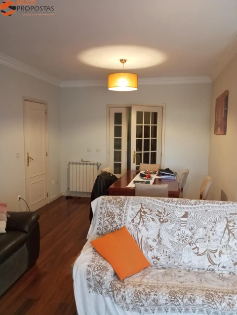 Apartamento T2 para Venda em Braga (São José de São Lázaro e São João do Souto)