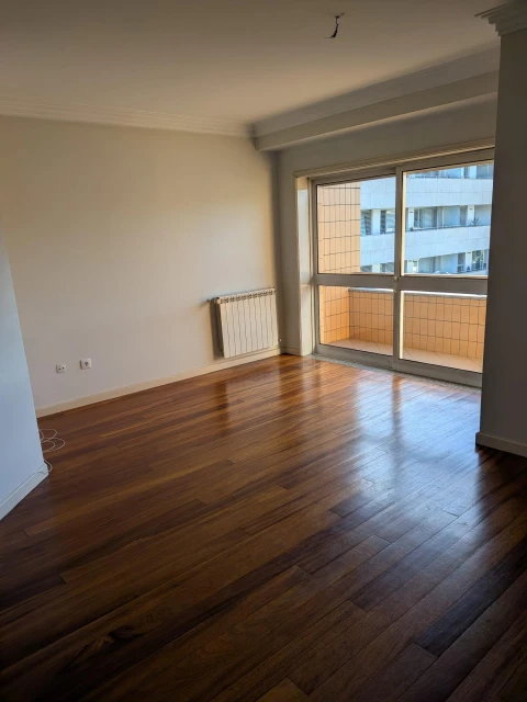 Apartamento T2 para Venda em Braga (São José de São Lázaro e São João do Souto)