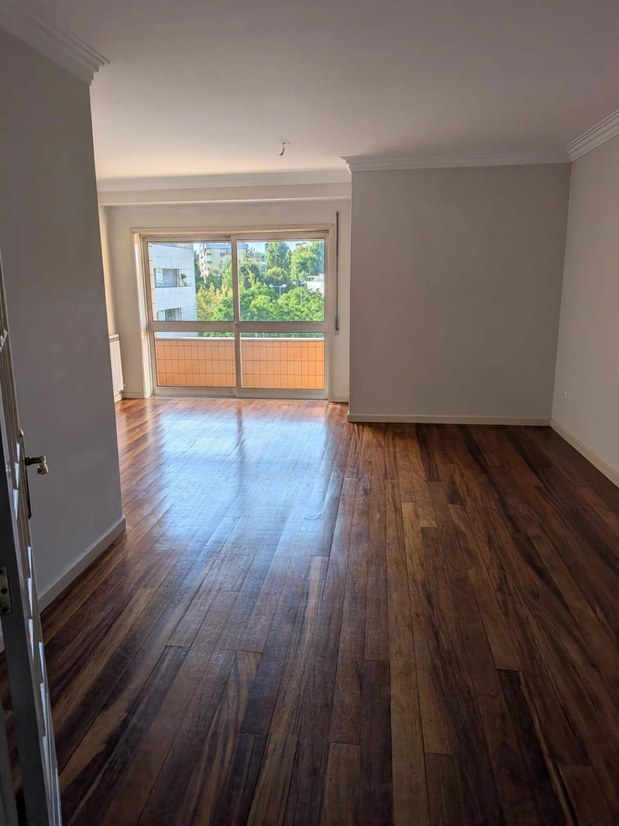 Apartamento T2 para Venda em Braga (São José de São Lázaro e São João do Souto) Foto 6