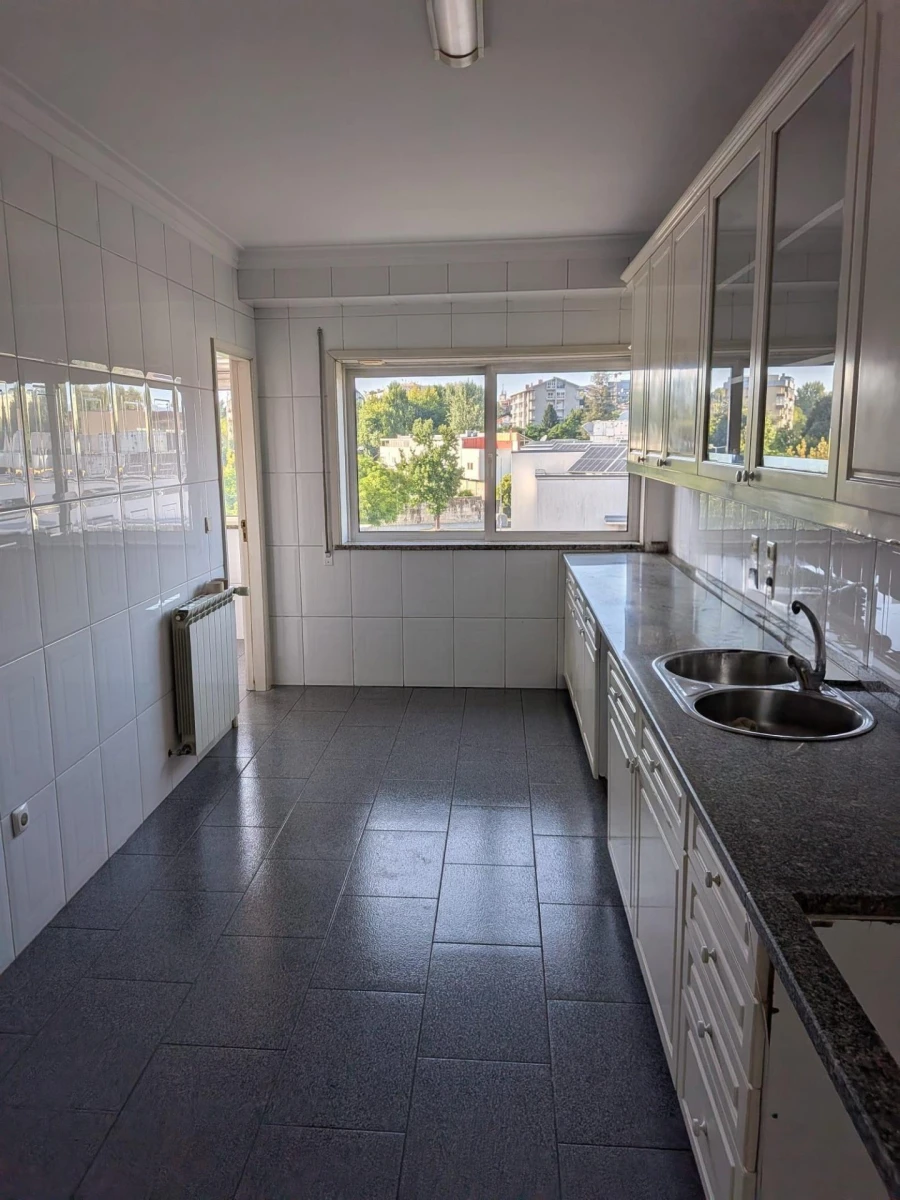 Apartamento T2 para Venda em Braga (São José de São Lázaro e São João do Souto) Foto 14