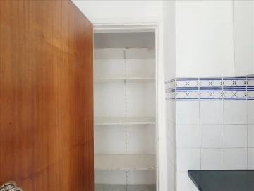 Apartamento T2 para Venda em Massamá e Monte Abraão
