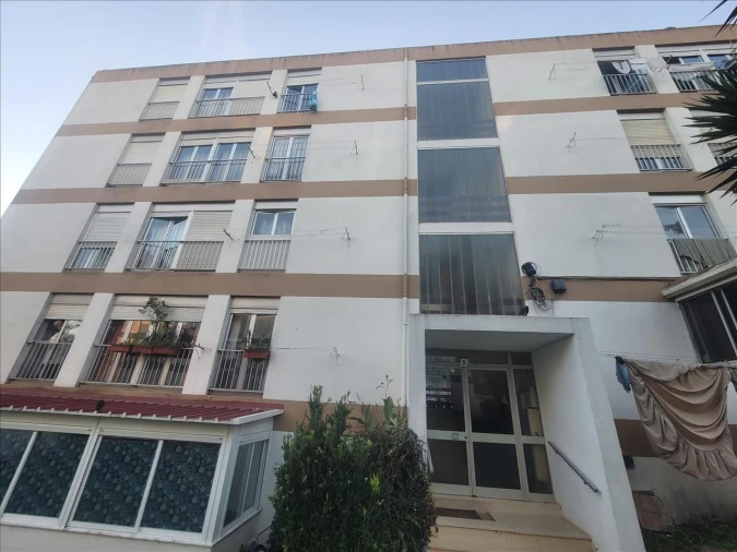 Apartamento T2 para Venda em Massamá e Monte Abraão Foto 13