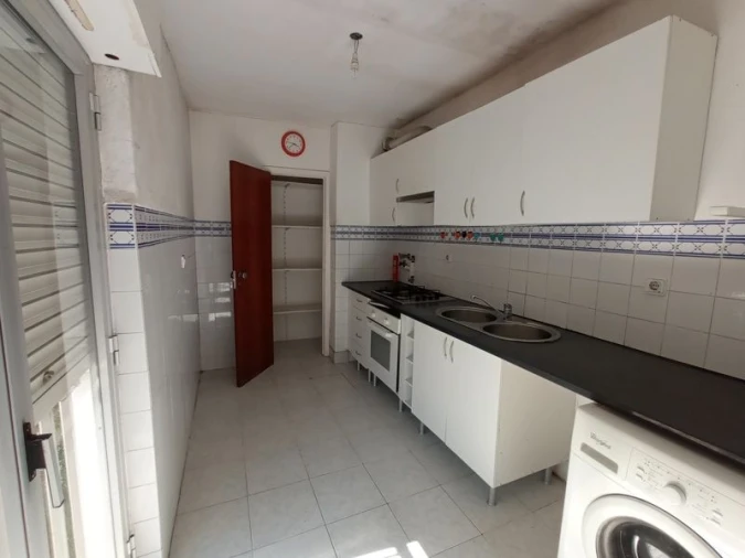Apartamento T2 para Venda em Massamá e Monte Abraão Foto 8