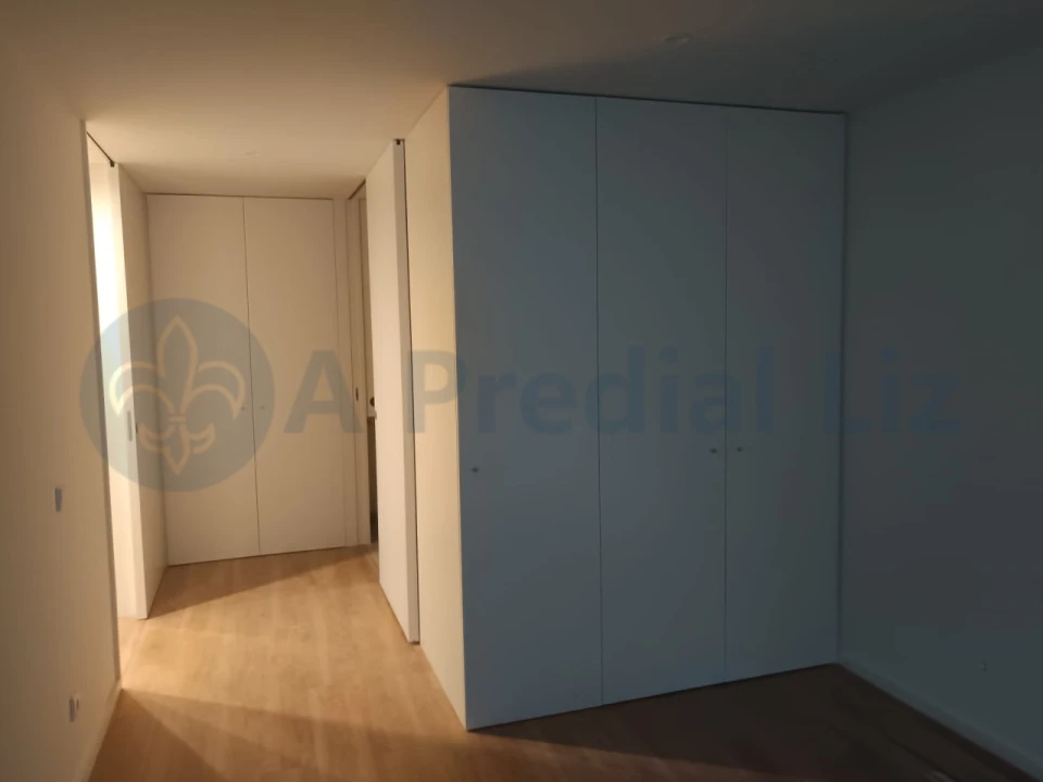 Apartamento T2 para Venda em Paranhos Foto 11