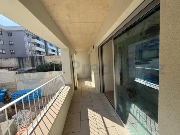 Apartamento T2 para Venda em Paranhos