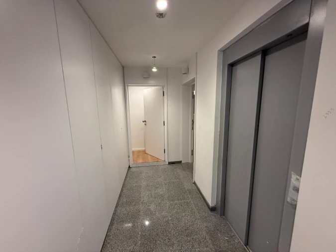 Apartamento T2 para Venda em Cedofeita, Santo Ildefonso, Sé, Miragaia, São Nicolau e Vitória Foto 10
