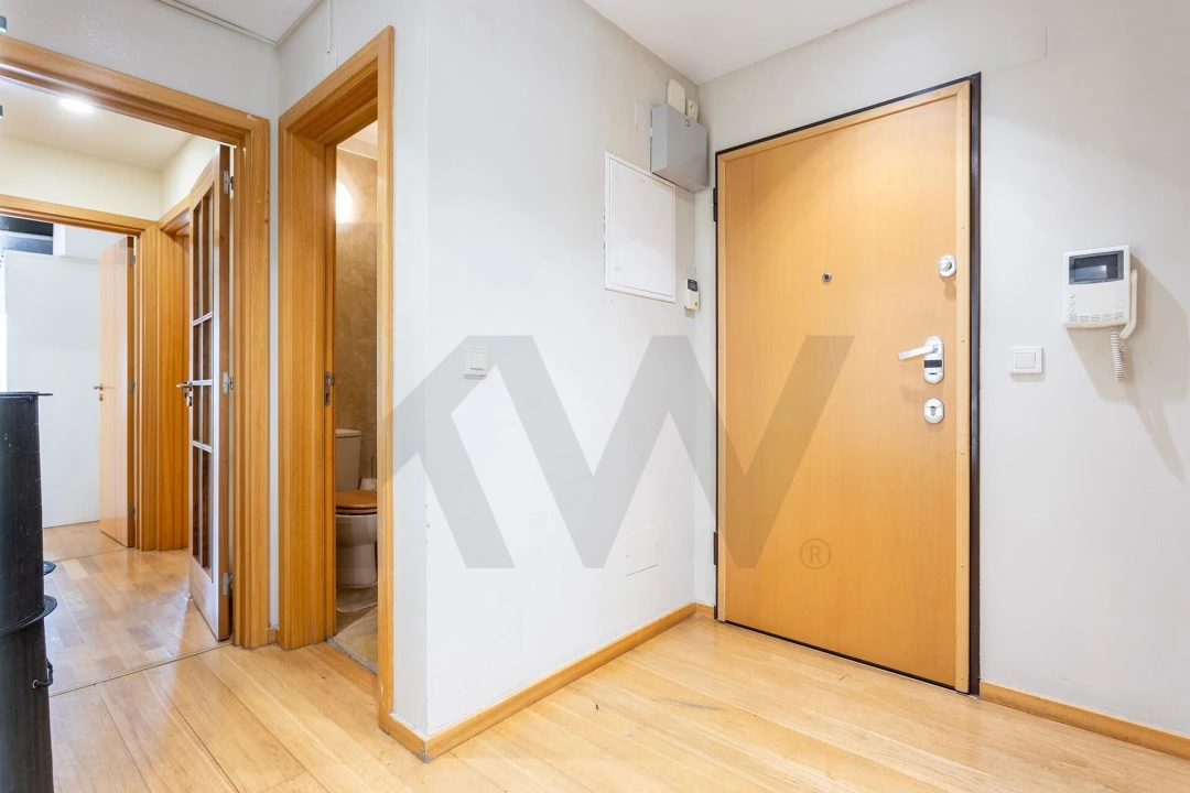 Apartamento T3 para Venda em Alvalade Foto 14