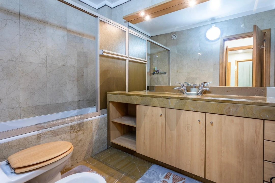 Apartamento T3 para Venda em Alvalade Foto 26