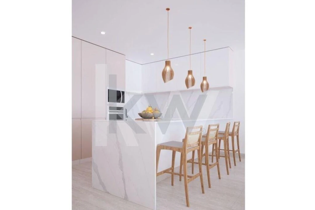 Apartamento T2 para Venda em Camara de Lobos Foto 15