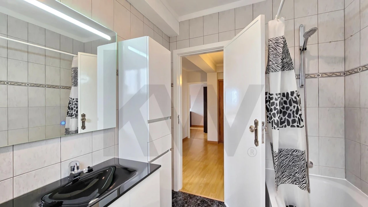 Apartamento T3 para Arrendamento em Albergaria-A-Velha e Valmaior Foto 16