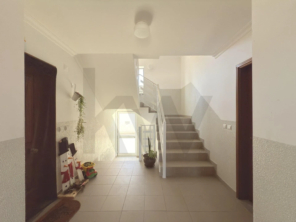 Apartamento T3 para Venda em Vila Franca das Naves e Feital Foto 36