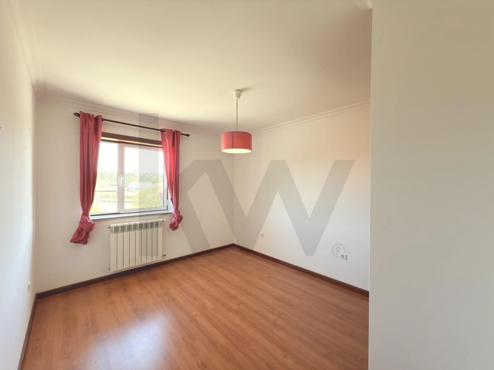 Apartamento T3 para Venda em Vila Franca das Naves e Feital Foto 24